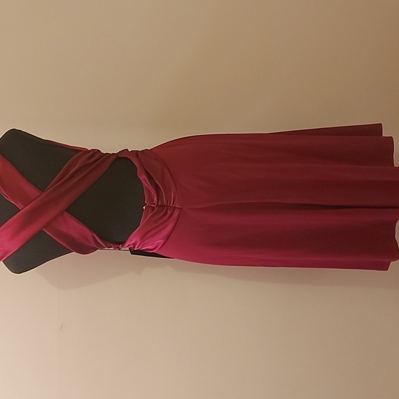 NEW Women's DRESS Crimson - Picture 5 of 10